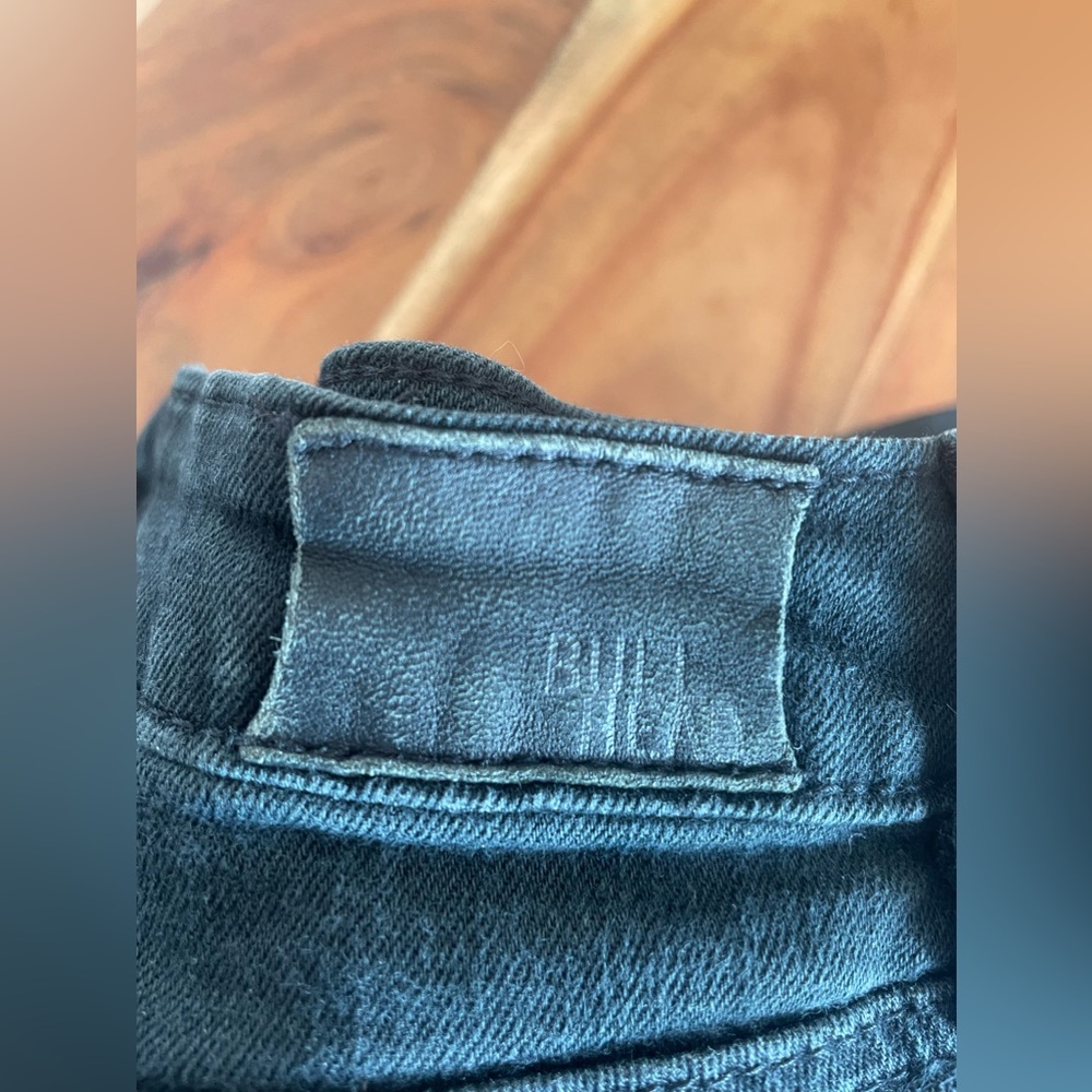 Jeans - Picture 3 of 4